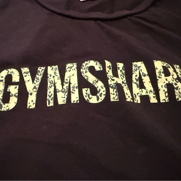 Gymshark Black and Green Crop Top - Picture 5 of 5